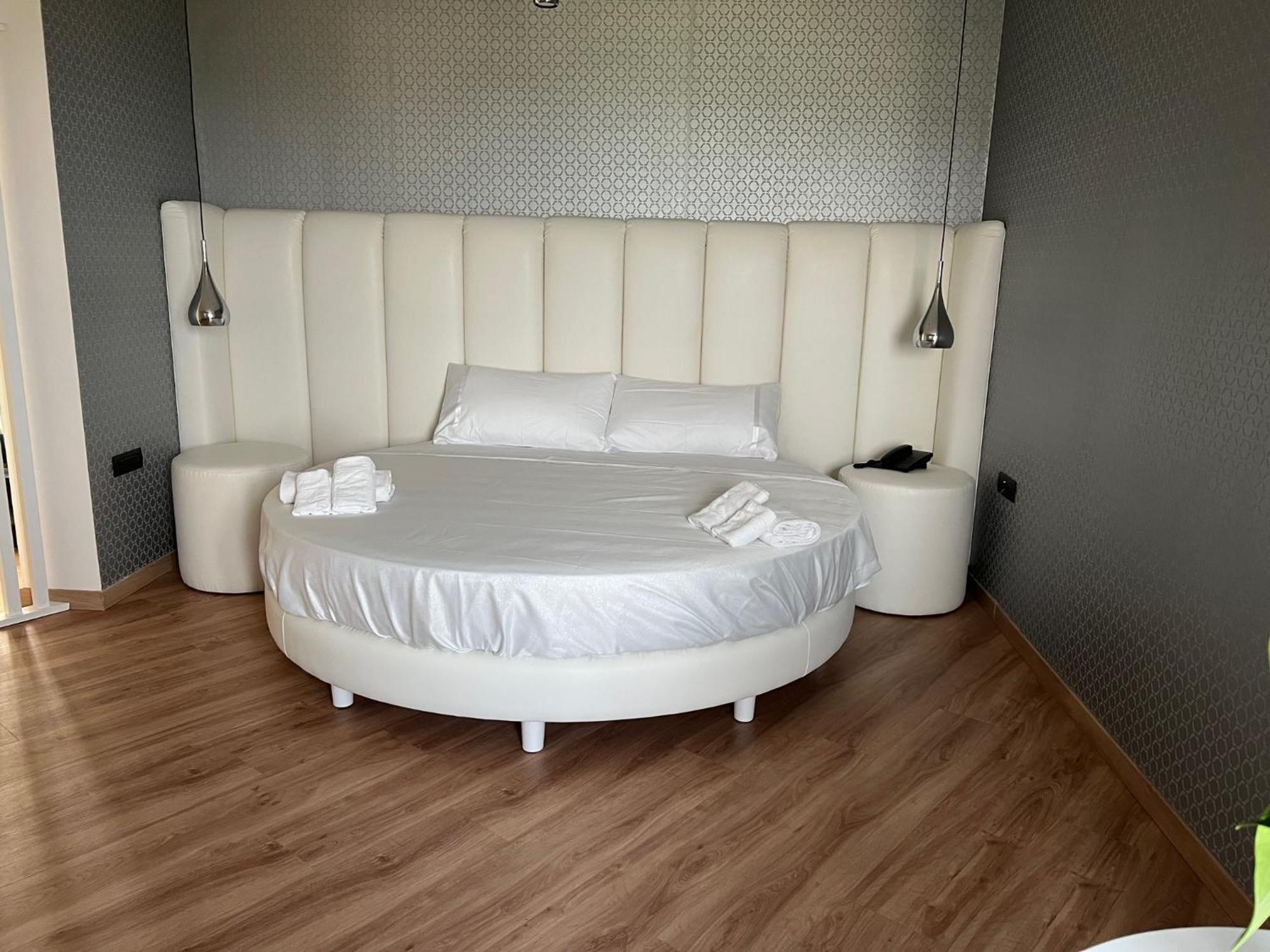 Park Hotel Mirabeau モンテパオーネ エクステリア 写真